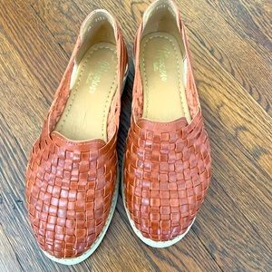 Macarena Collection Huarache Flats, Made in Mexico, Size 9